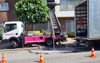 déménagement complet dans une rue de Liège