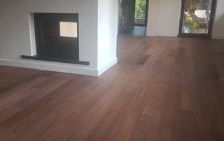 rénovation intérieure avec pose de parquet